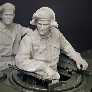 PA35-166 British Tank Commander coverall, 1/35 scale resin figure